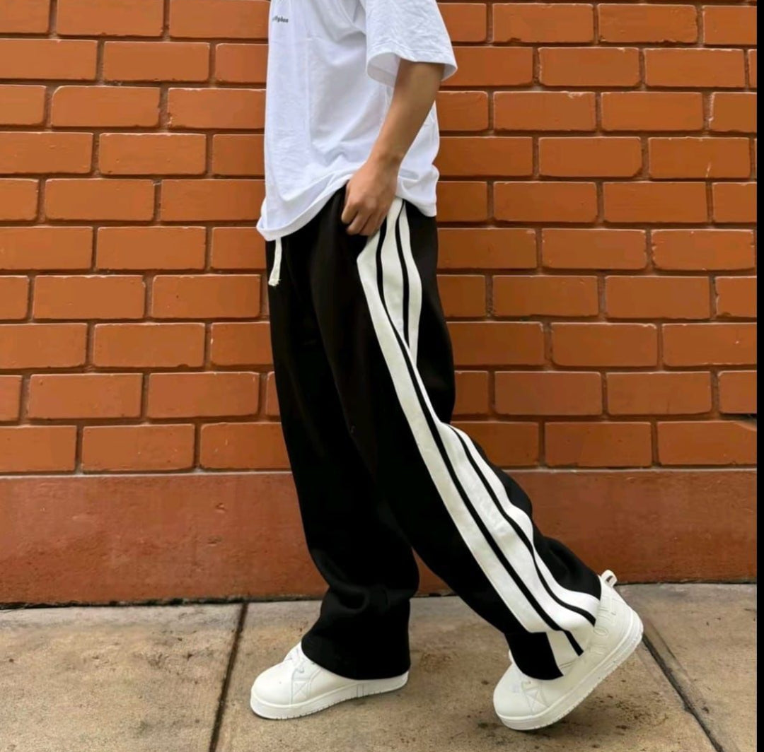 Buzo Baggy Premium – Franjas Laterales